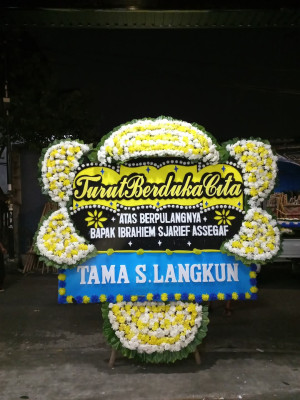 Papan Bunga Duka di Kepulauan Anambas